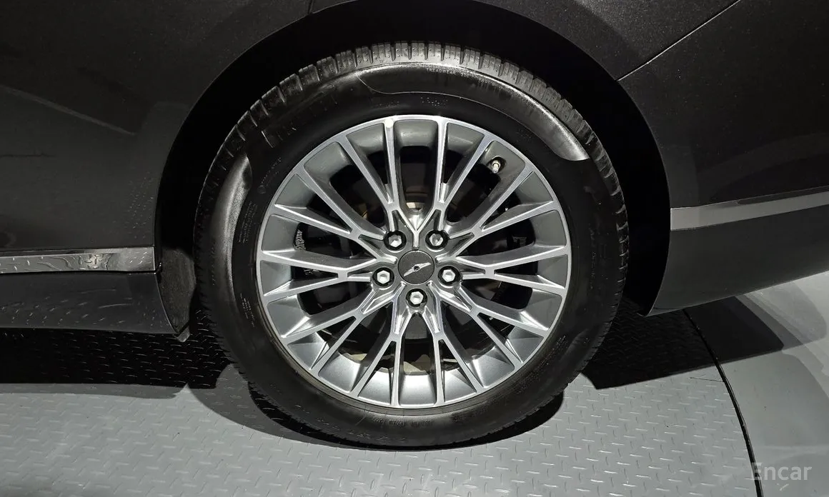 Фото 5 - Genesis G80