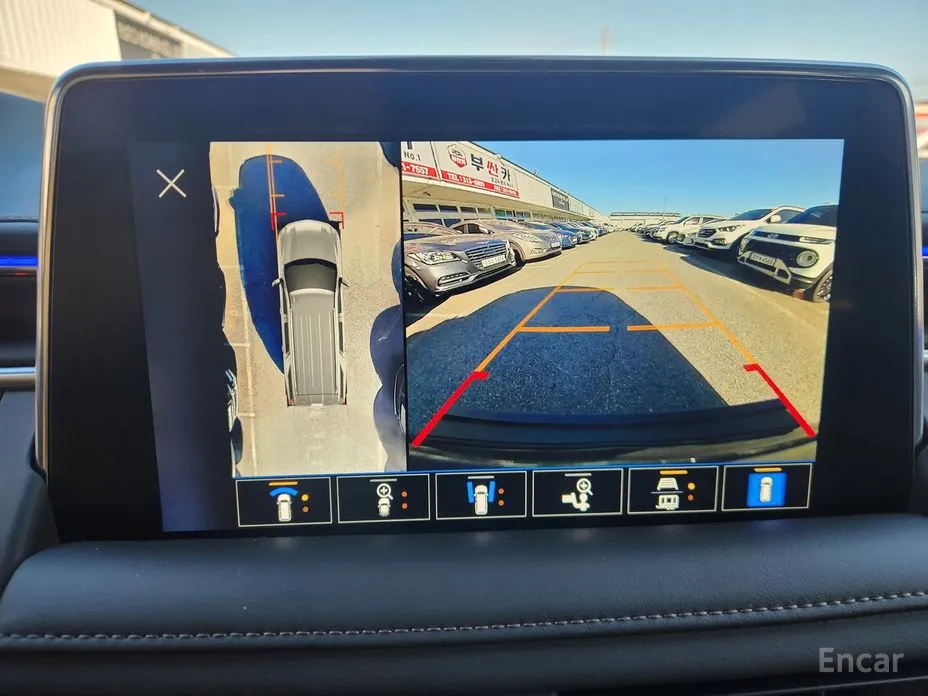 Фото 9 - Chevrolet Tahoe