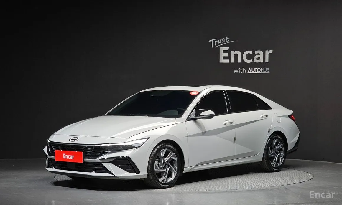 Фото 1 - Hyundai Avante