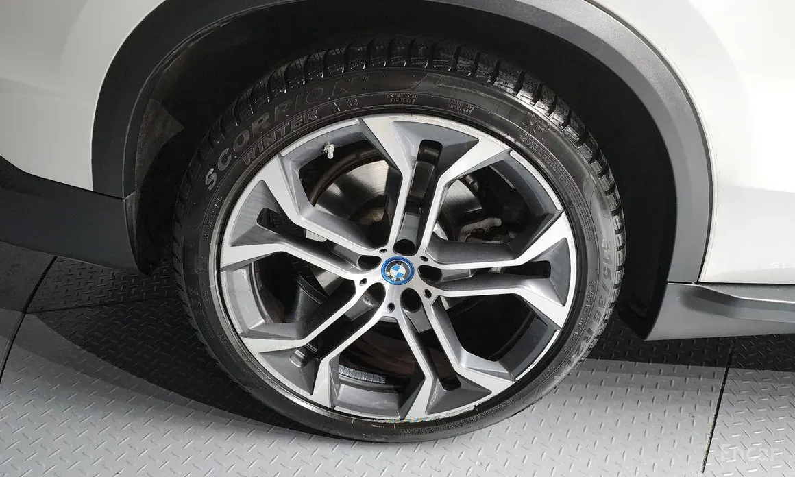Фото 5 - BMW X5