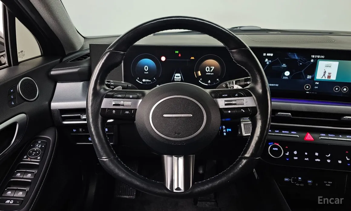 Фото 13 - Hyundai Sonata