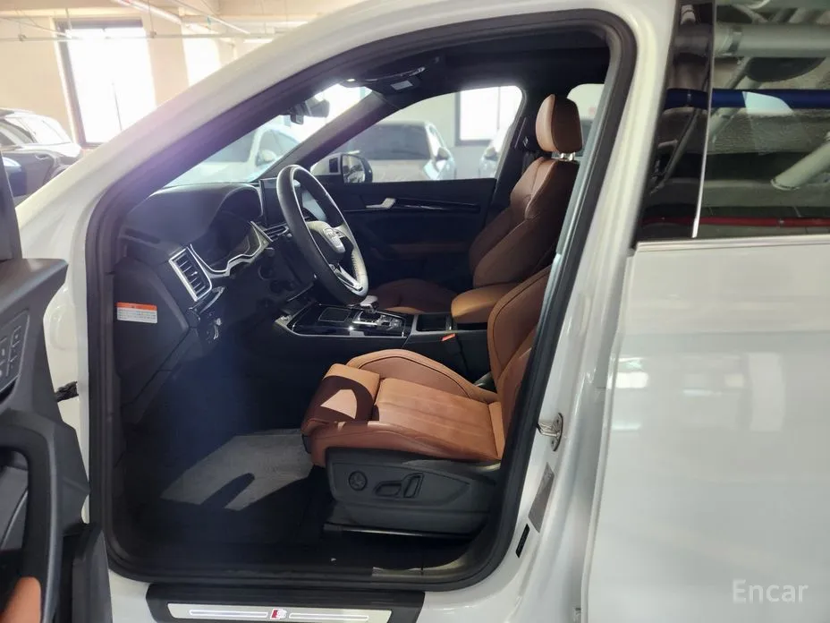 Фото 10 - Audi Q5