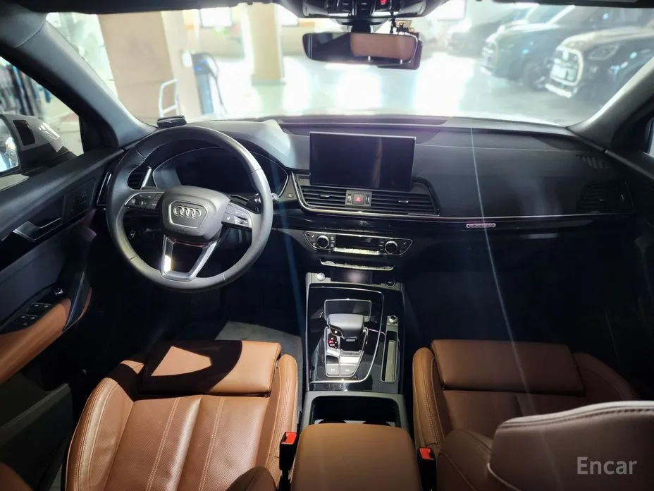 Фото 6 - Audi Q5