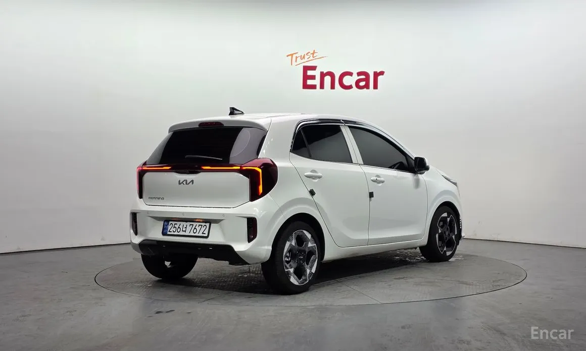 Фото 2 - Kia Morning