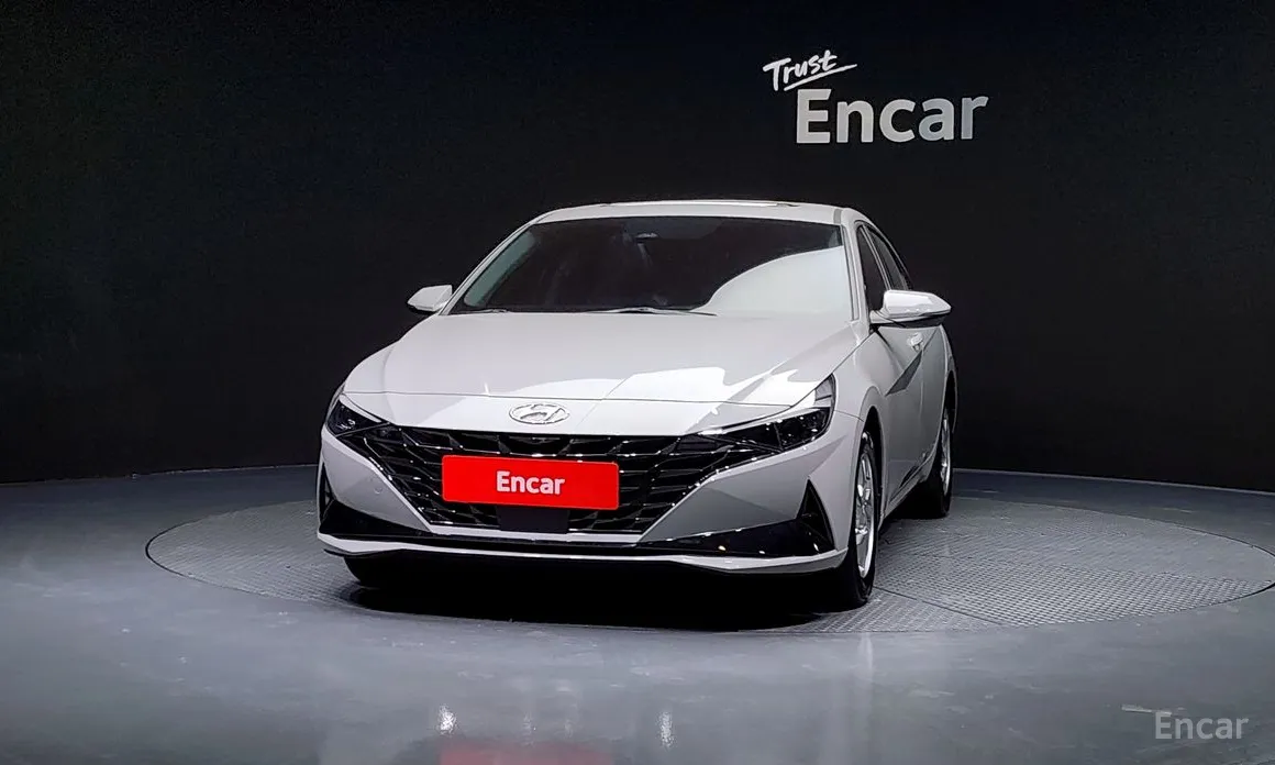 Фото 3 - Hyundai Avante