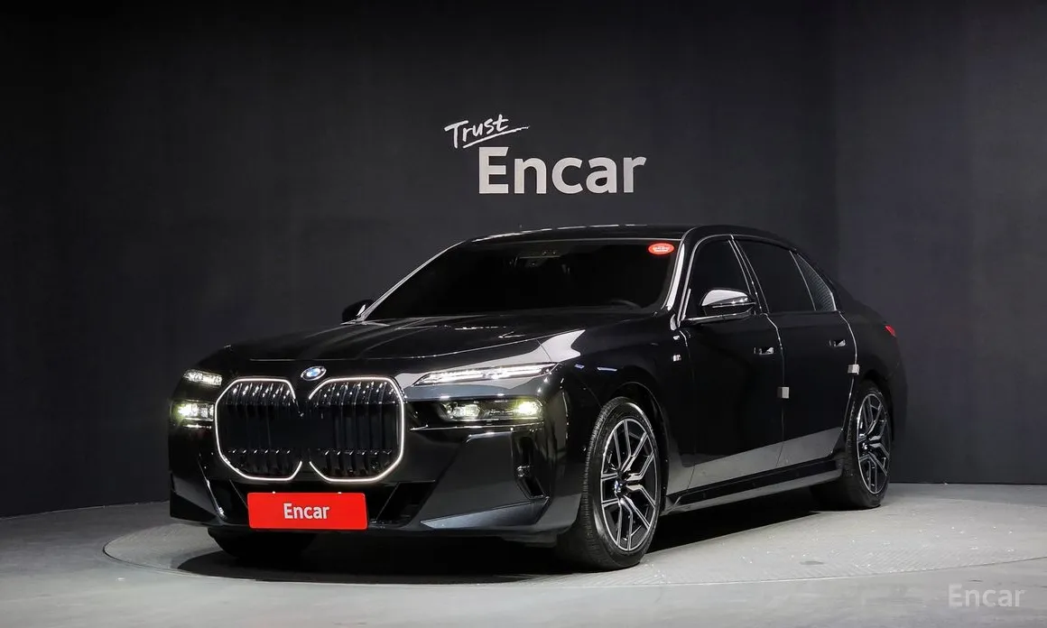 Фото 1 - BMW 7 Series