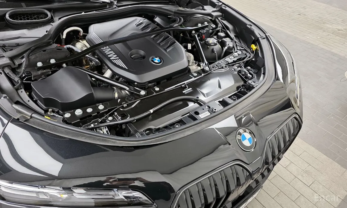 Фото 6 - BMW 7 Series