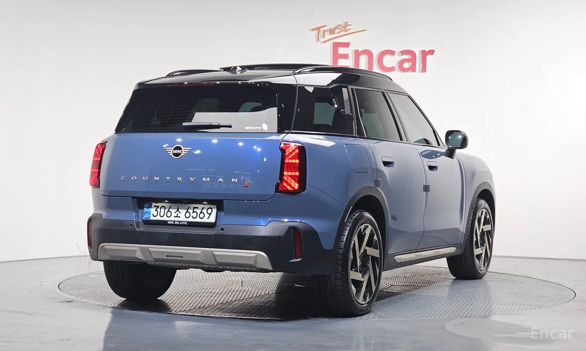 Фото 2 - Mini Countryman