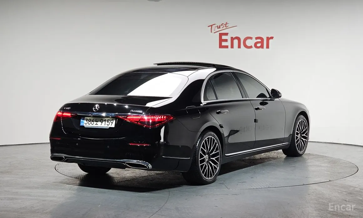 Фото 2 - Mercedes-Benz S-Class