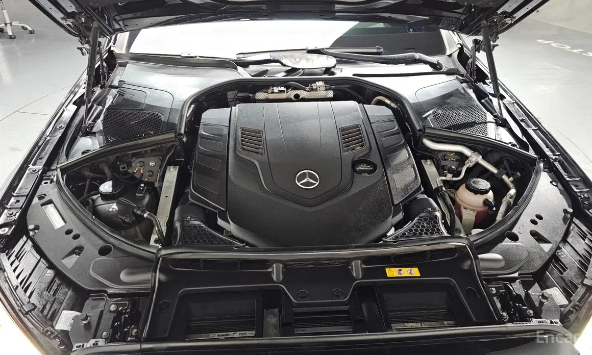 Фото 6 - Mercedes-Benz S-Class