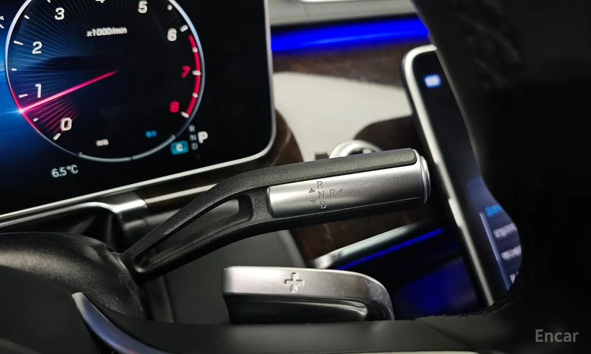 Фото 9 - Mercedes-Benz S-Class