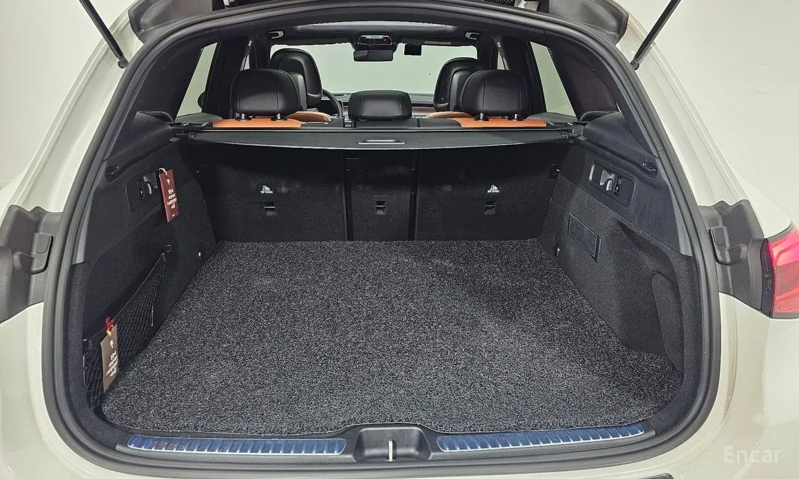 Фото 15 - Mercedes-Benz GLC-Class