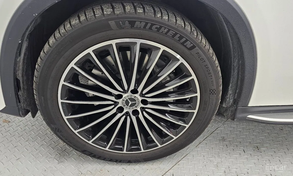 Фото 5 - Mercedes-Benz GLC-Class