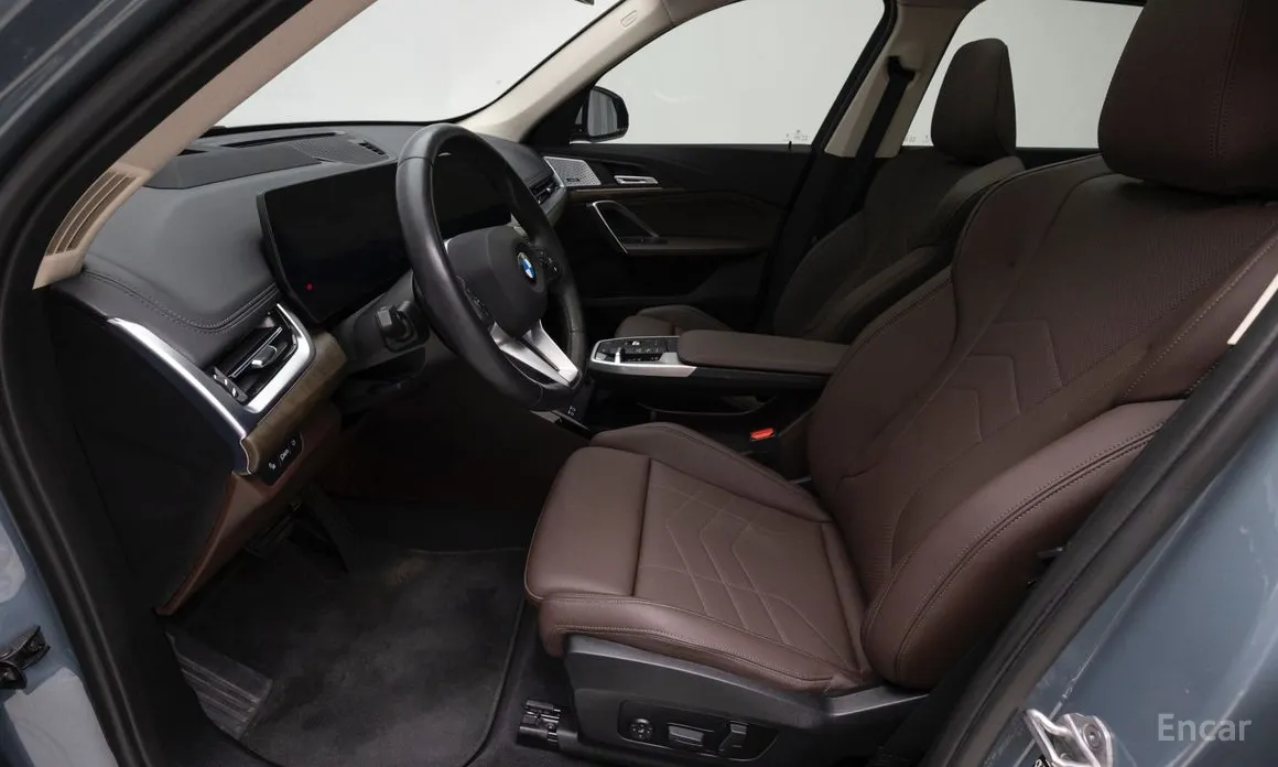 Фото 10 - BMW X1