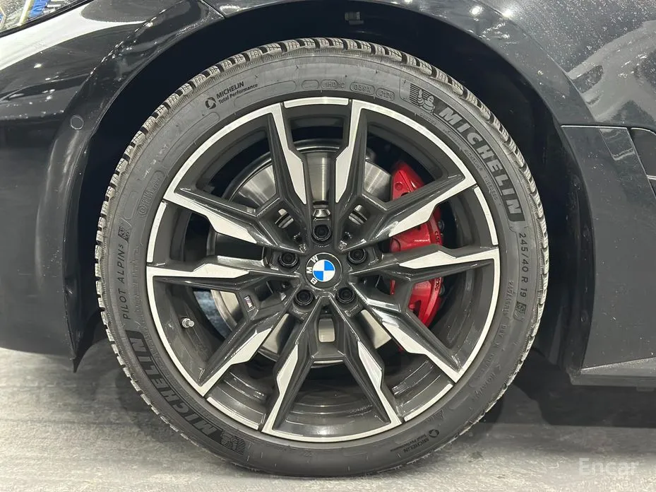 Фото 5 - BMW i4