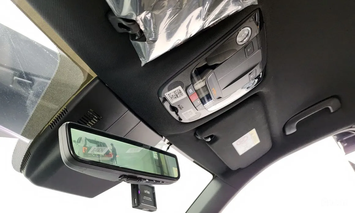 Фото 19 - Kia Sorento