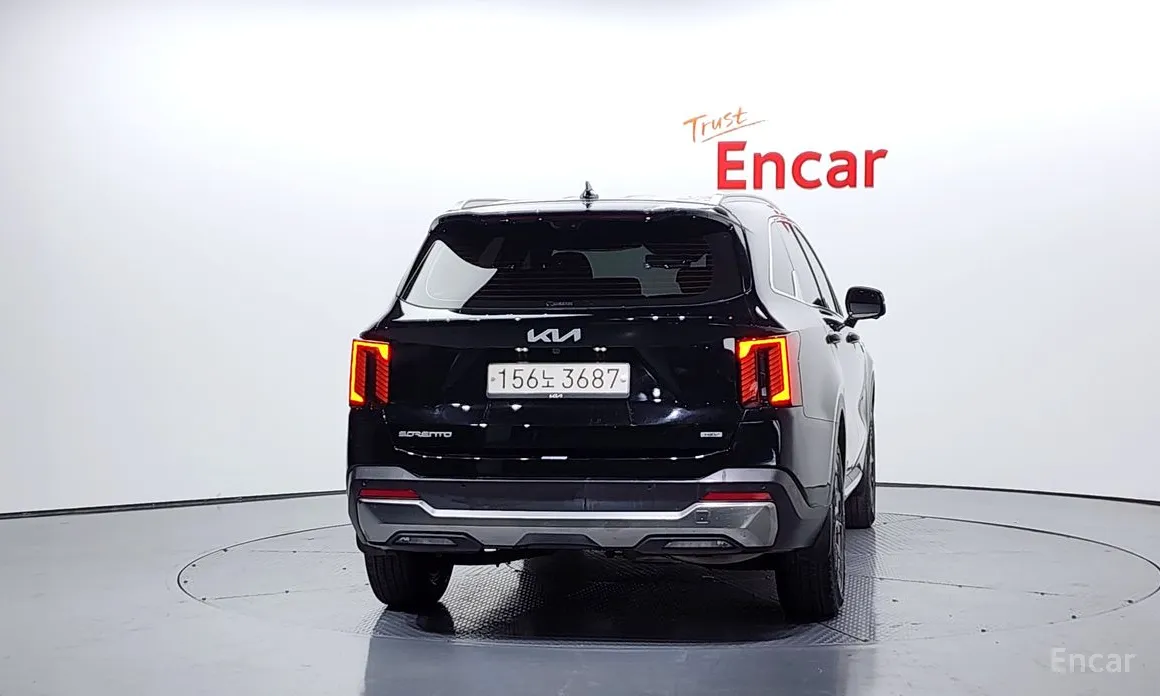 Фото 4 - Kia Sorento