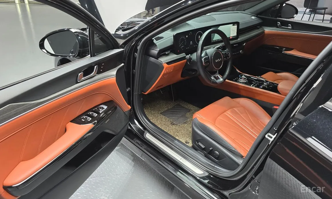 Фото 11 - Kia K5