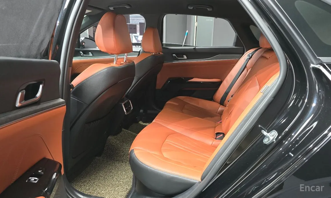 Фото 12 - Kia K5