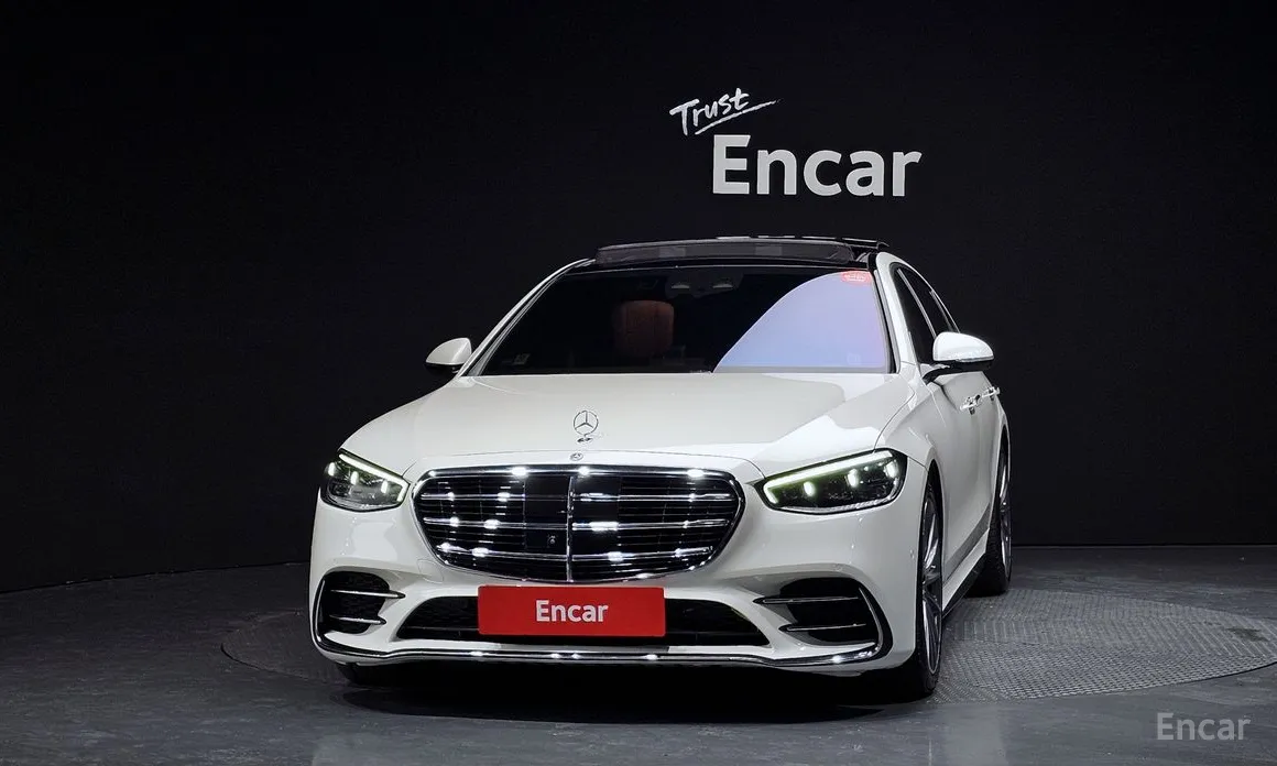 Фото 3 - Mercedes-Benz S-Class