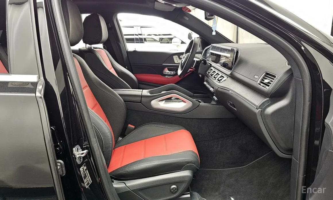 Фото 11 - Mercedes-Benz GLE-Class