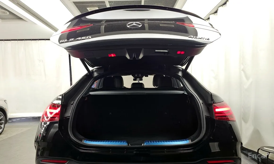 Фото 20 - Mercedes-Benz GLE-Class