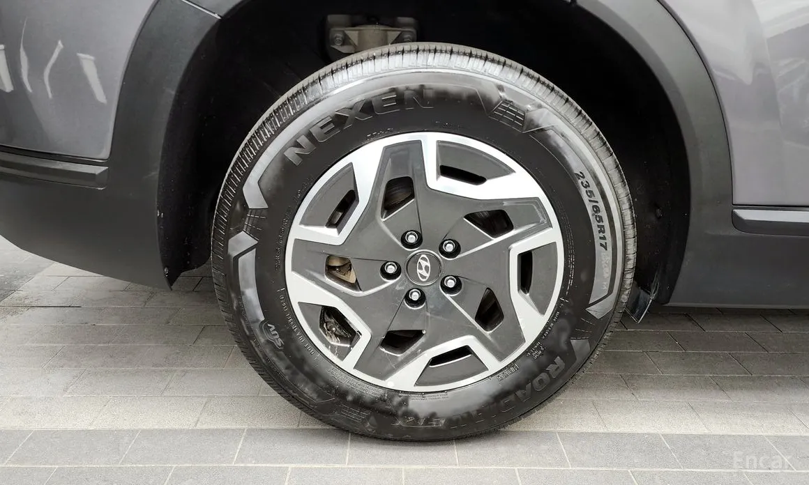 Фото 5 - Hyundai Santa Fe