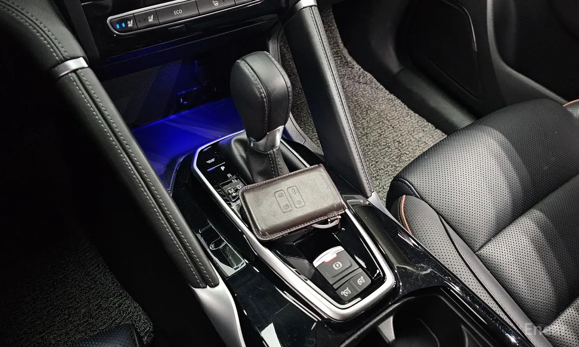 Фото 9 - Renault QM6