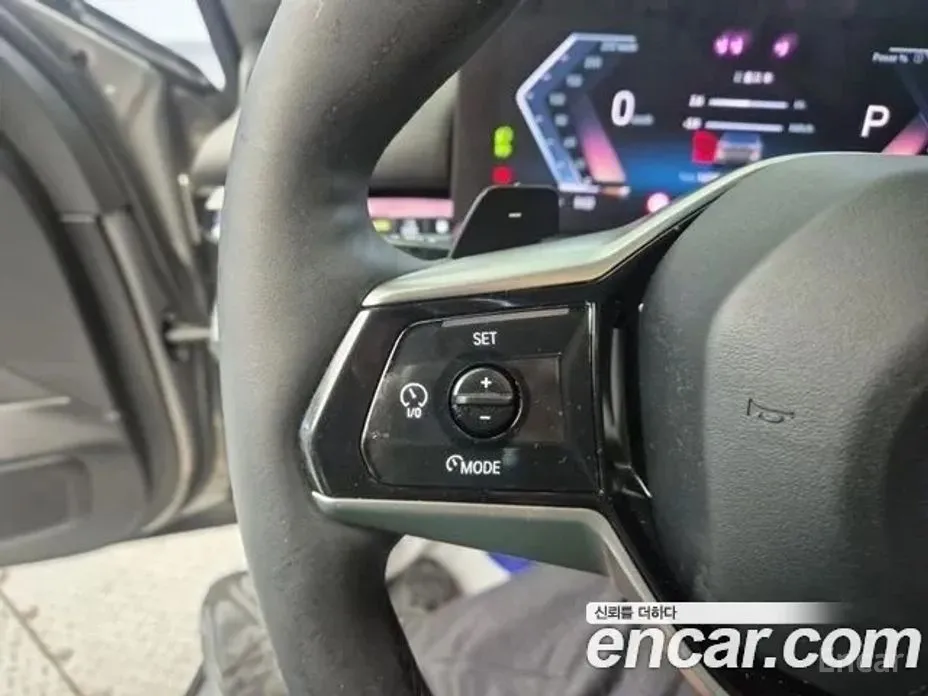 Фото 16 - BMW 5 Series