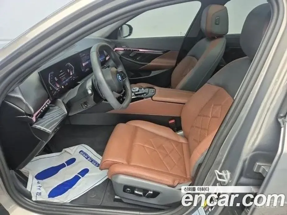 Фото 7 - BMW 5 Series