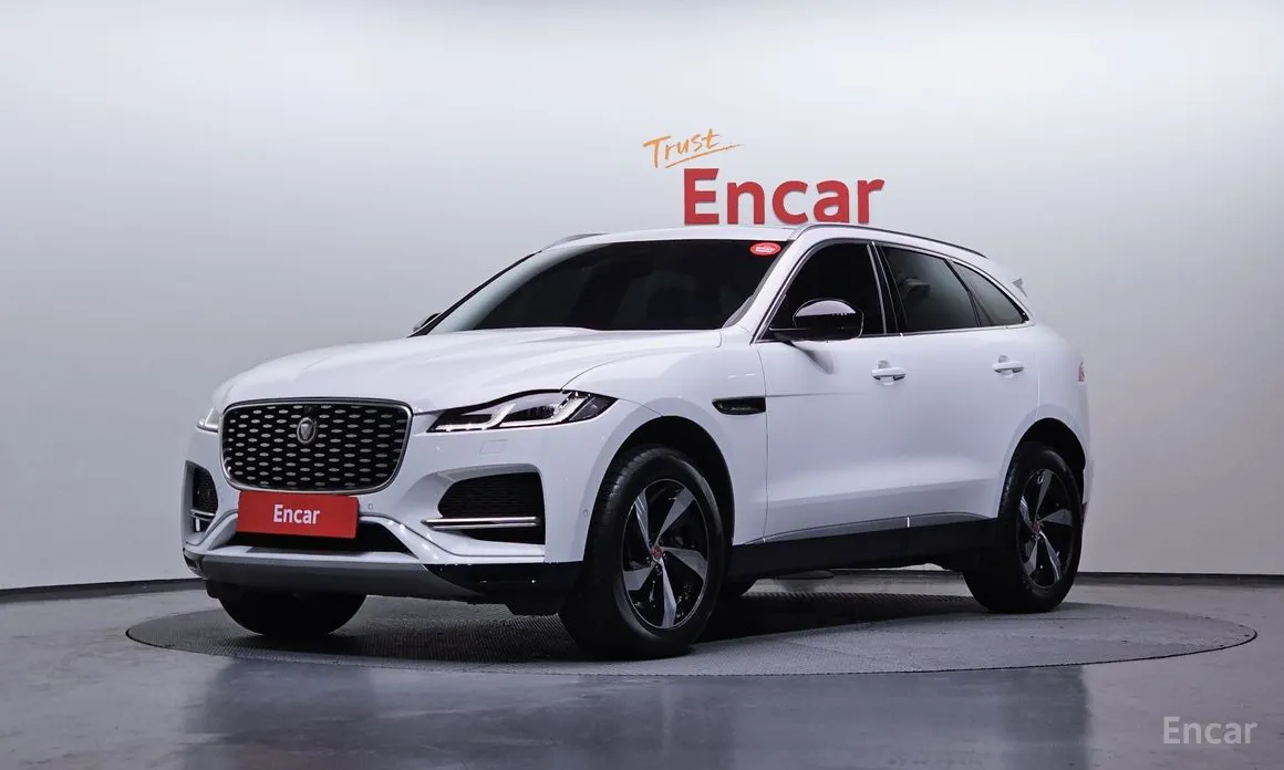 Фото 1 - Jaguar F-Pace