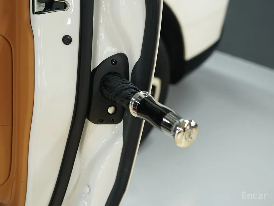 Фото 10 - Rolls-Royce Cullinan