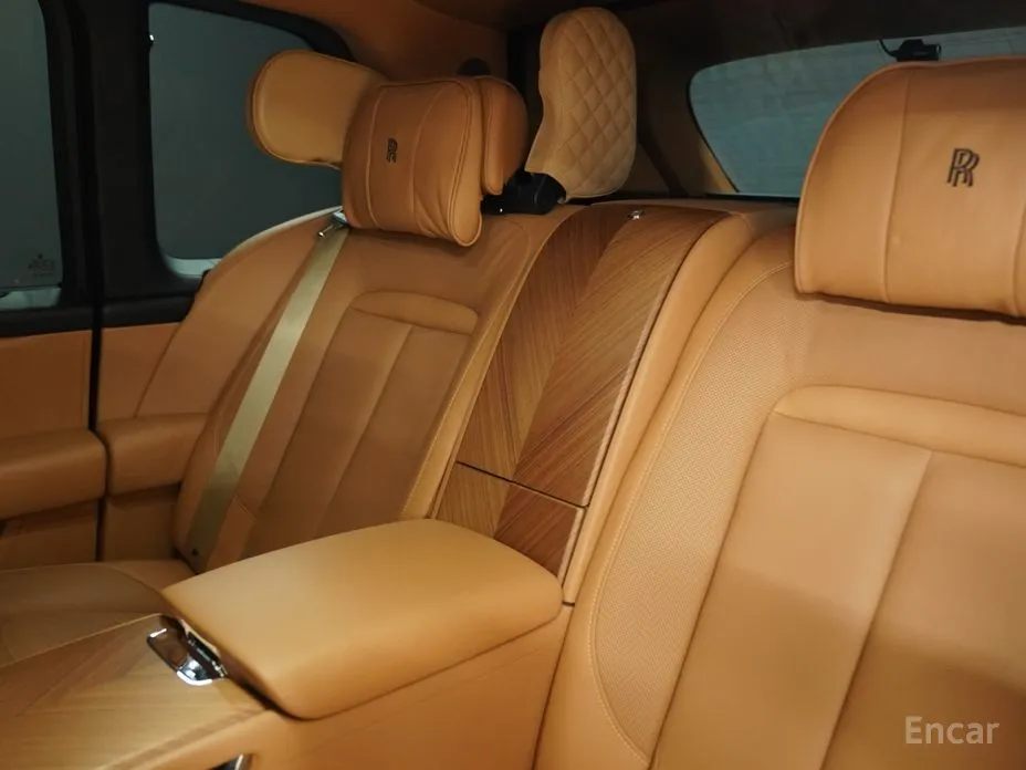 Фото 20 - Rolls-Royce Cullinan