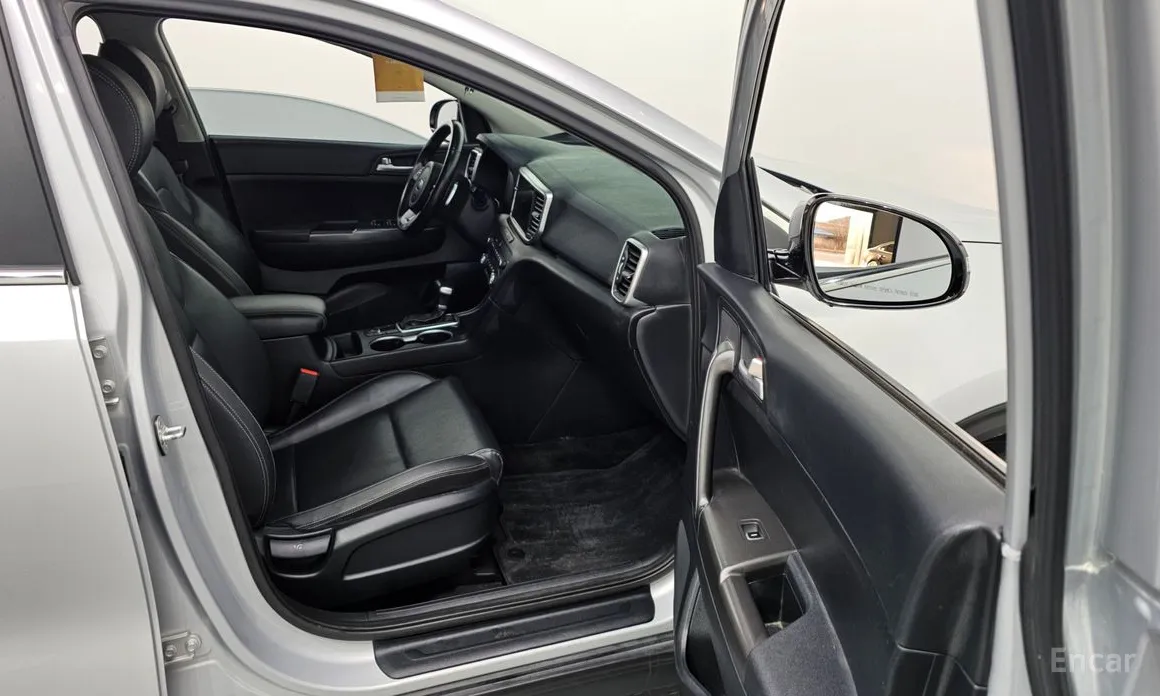 Фото 11 - Kia Sportage