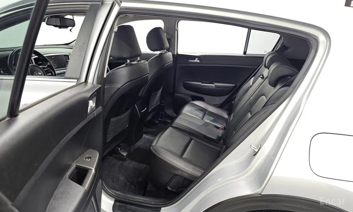 Фото 12 - Kia Sportage