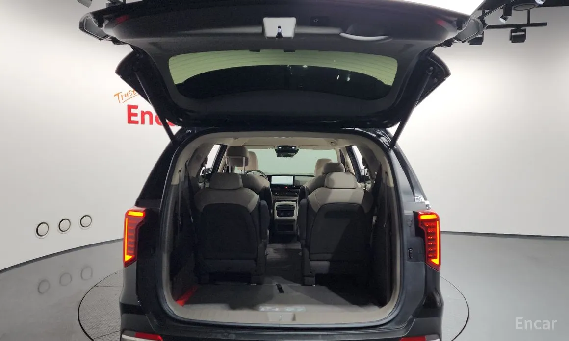 Фото 20 - Kia Carnival