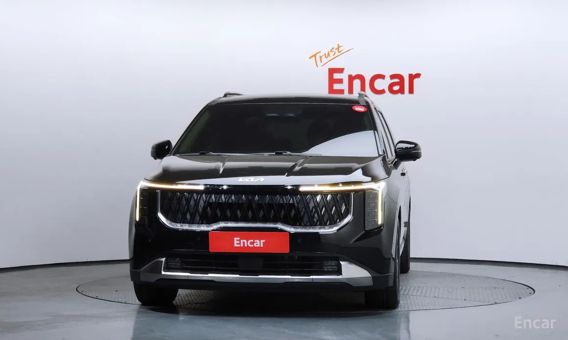 Фото 3 - Kia Carnival