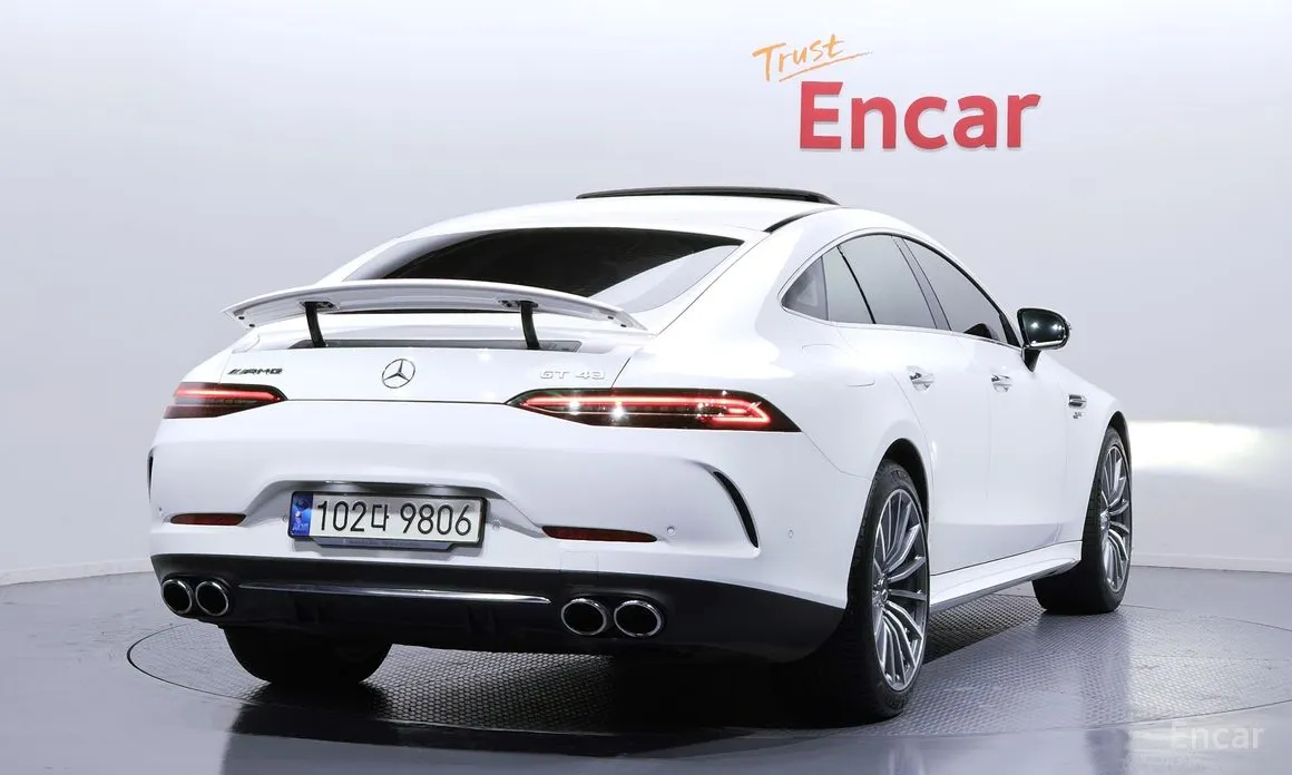 Фото 2 - Mercedes-Benz AMG GT