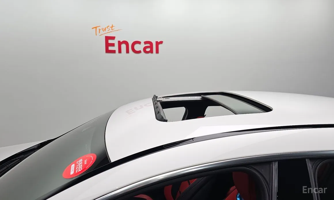 Фото 20 - Mercedes-Benz AMG GT