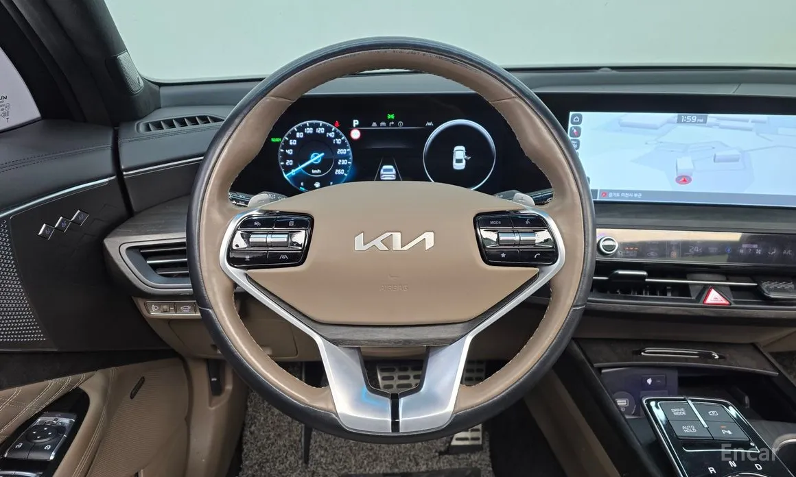 Фото 13 - Kia K8