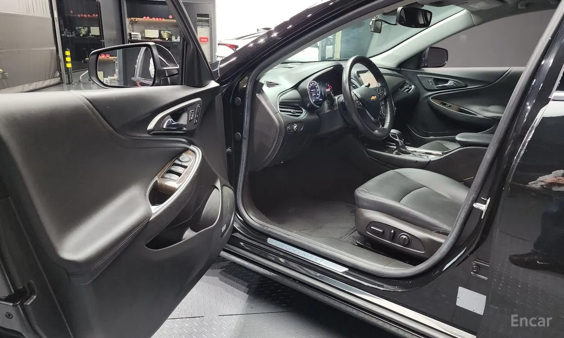 Фото 10 - Chevrolet Malibu