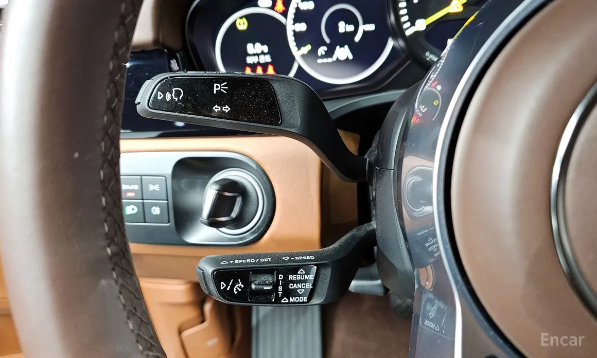 Фото 13 - Porsche Cayenne