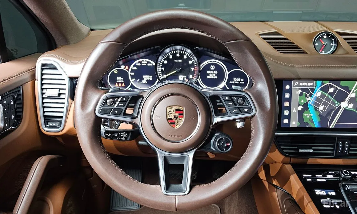 Фото 14 - Porsche Cayenne