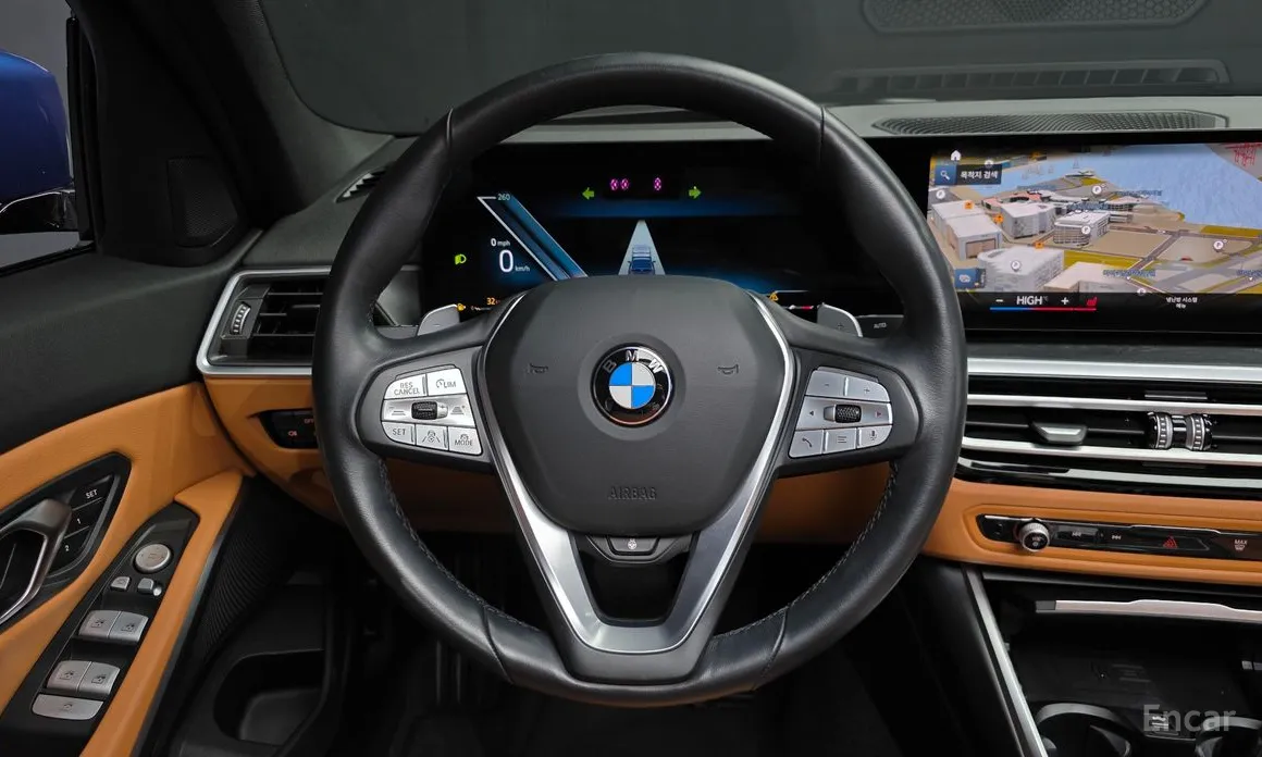 Photo 13 - BMW 3 Series