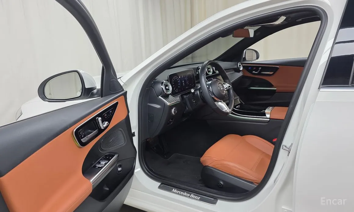 Фото 12 - Mercedes-Benz C-Class