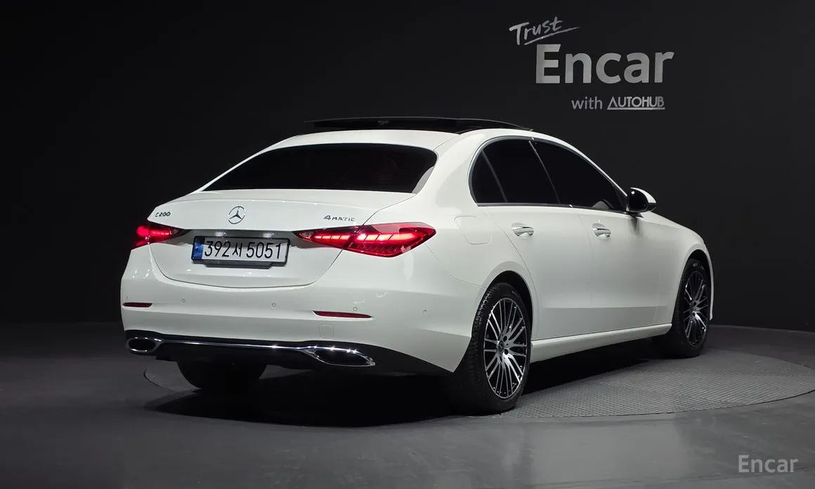 Фото 2 - Mercedes-Benz C-Class