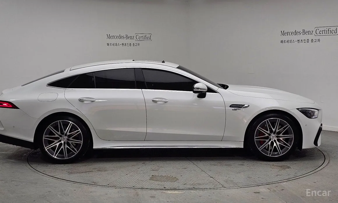 Фото 11 - Mercedes-Benz AMG GT