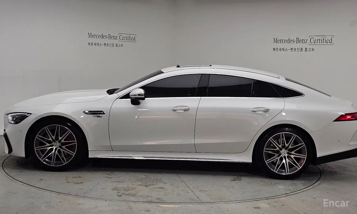 Фото 12 - Mercedes-Benz AMG GT