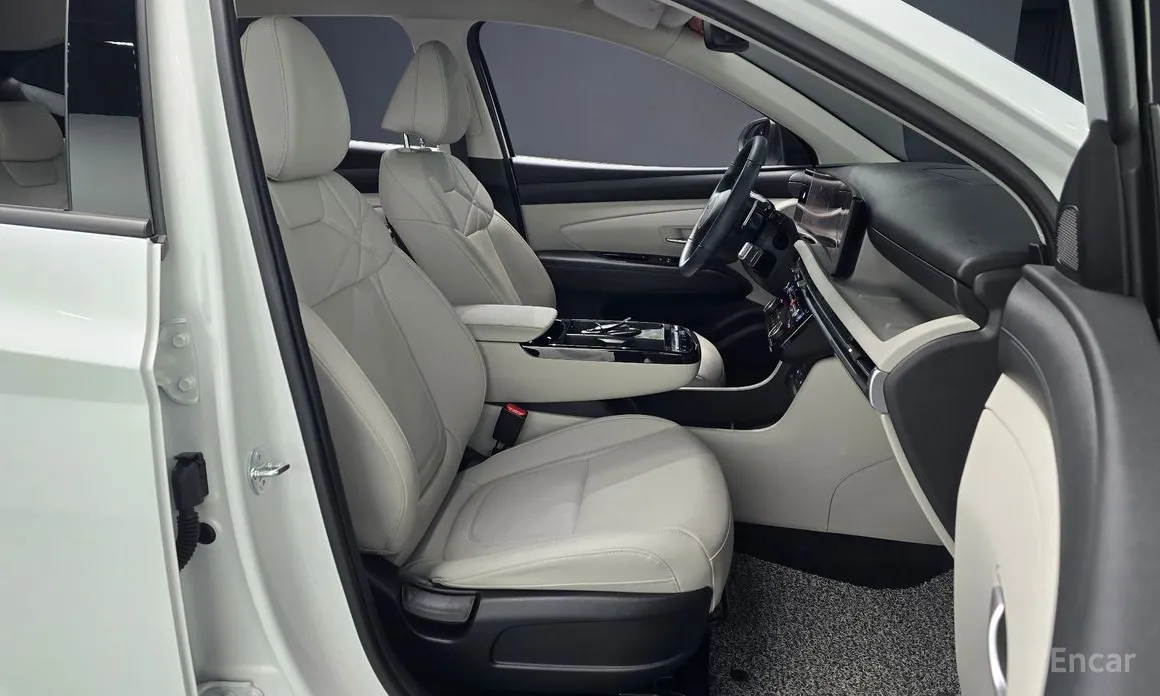 Фото 10 - Hyundai Tucson