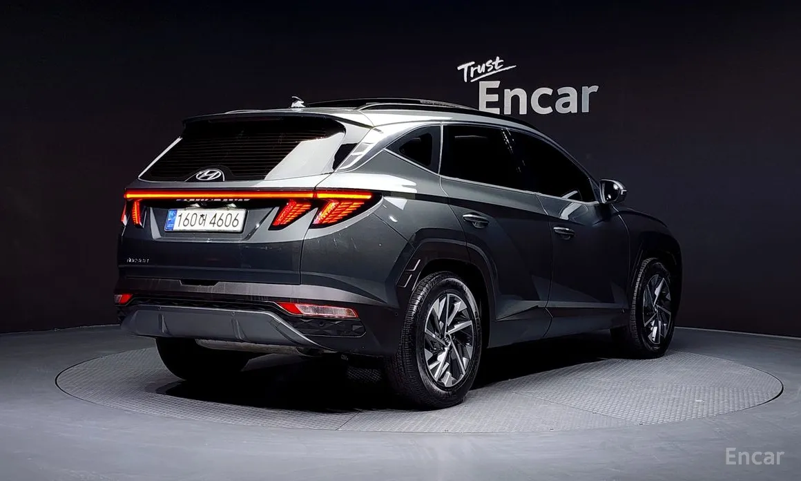 Фото 2 - Hyundai Tucson